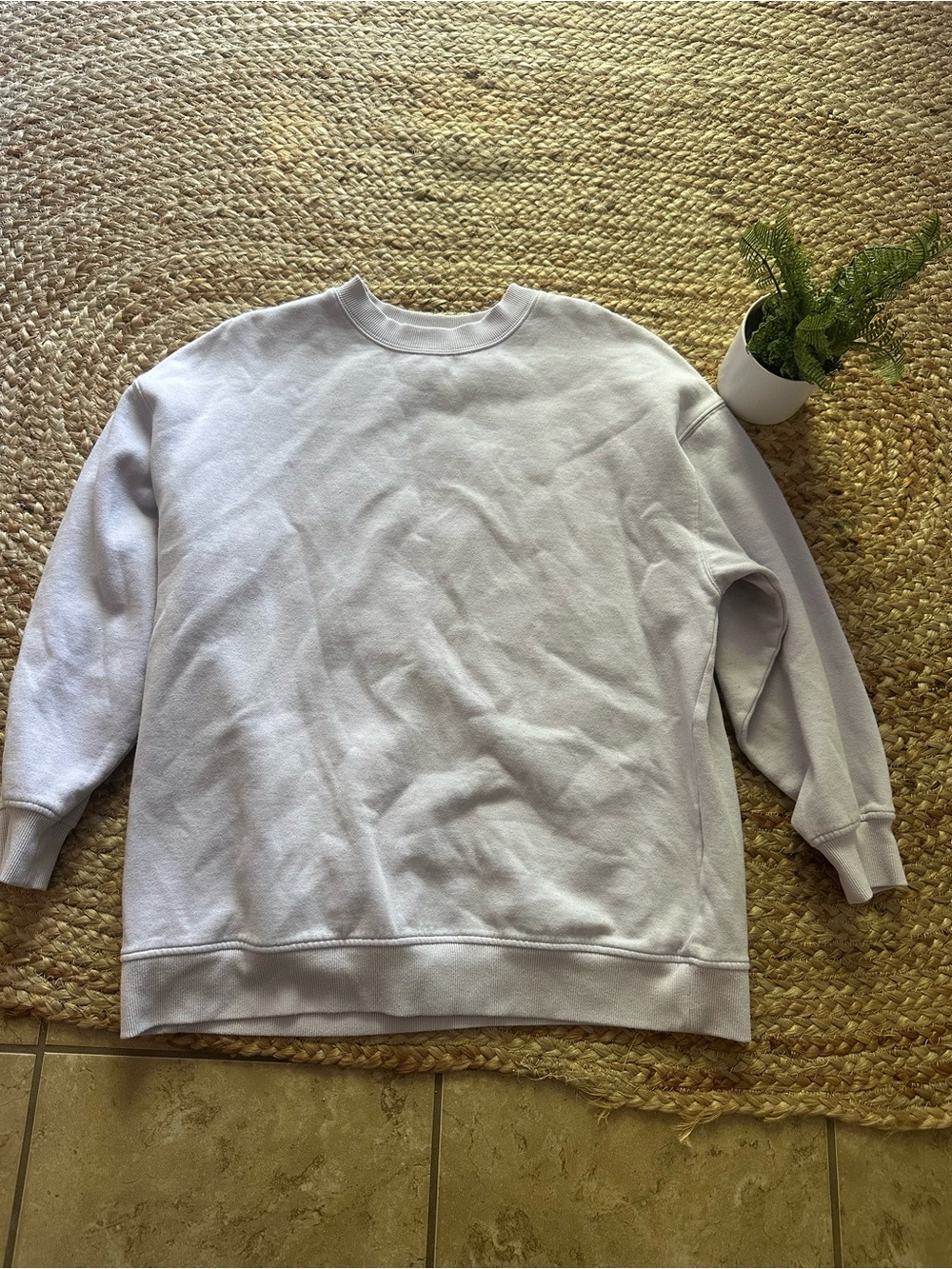 LAVENDER ZARA CREWNECK